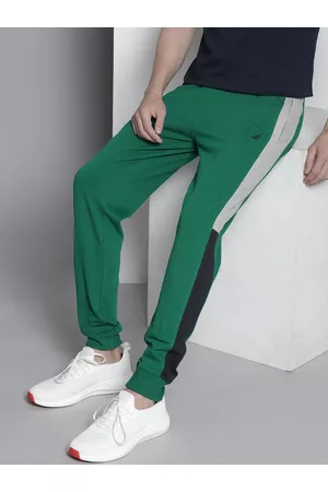 Nautica Men Colourblocked Joggers
