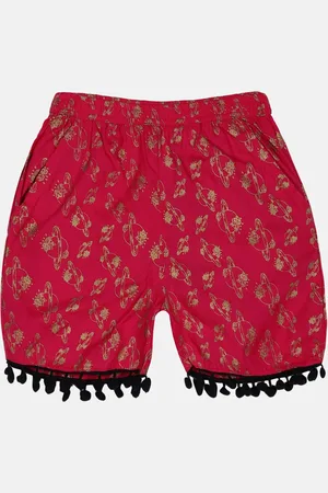 KiddoPanti Girls Printed Regular Fit Mid-Rise Shorts