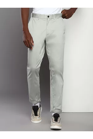 Calvin Klein Men Slim Fit Mid-Rise Casual Trousers