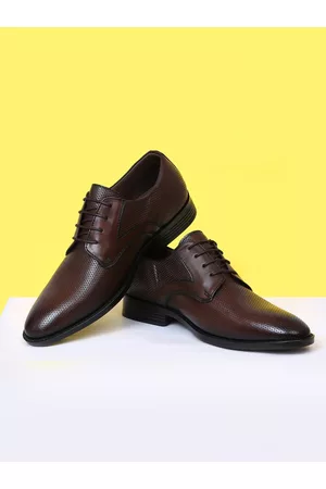 ZOOM Men Textured Leather Formal Derbys