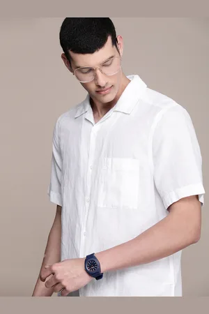 Calvin Klein Men Solid Cuban Collar Short Sleeves Casual Shirt