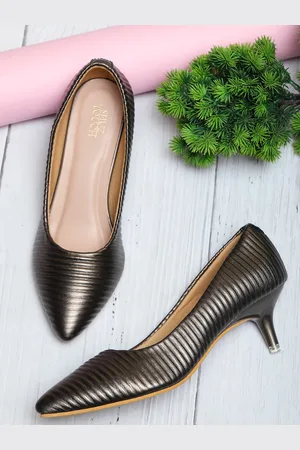 SHUZ TOUCH Striped Pointed Toe Kitten Heel Pumps