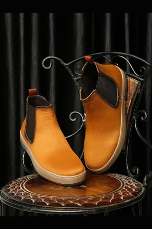 MUTAQINOTI Men Colourblocked Lightweight Suede Chelsea Boots