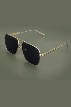 Carlton London Premium Men Rectangle Sunglasses With Polarised & UV Protected Lens CLSM145