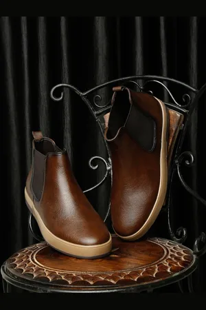 MUTAQINOTI Men Textured Mid-Top Chelsea Boots