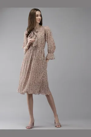 Aarika Floral Print Tie-Up Neck Bell Sleeves Georgette Fit & Flare Dress