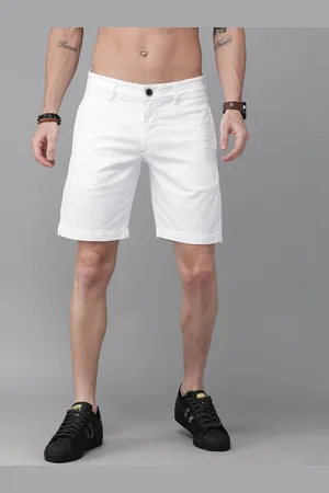 Roadster Men White Solid Regular Fit Chino Shorts