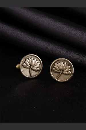 COSA NOSTRAA Quirky Divine Lotus Cufflink