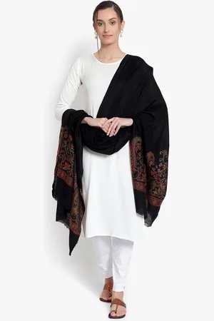 Mizash Women Black & Green Printed Pashmina Shawl