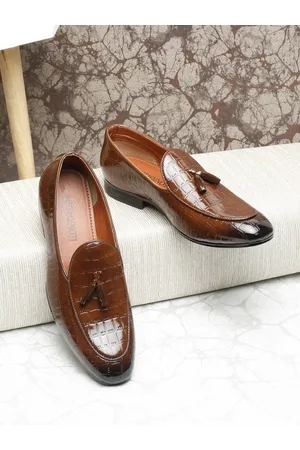 MUTAQINOTI Men Textured Lightweight Formal Tassel Loafers