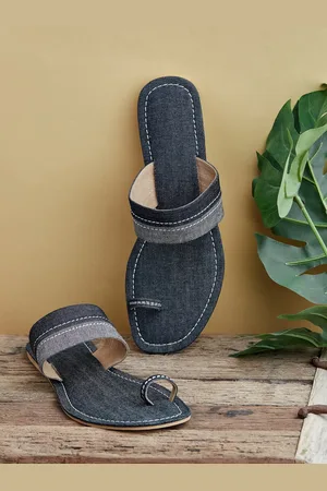 Fabindia Women Leather Open One Toe Flats