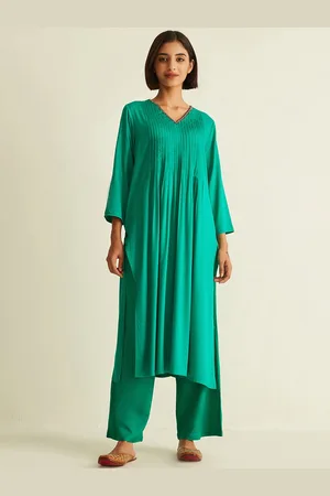 Ancestry Women V-Neck Regular Kurta