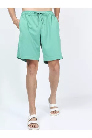 Highlander Men Green Solid Shorts