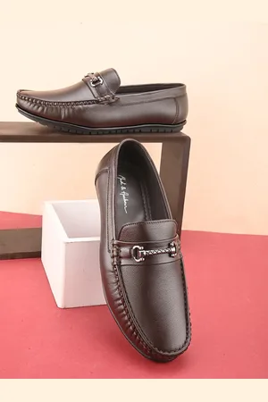 Mast & Harbour Men Brown Lightweight Casual Loafers