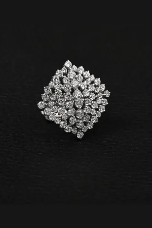 CLARA 925 Sterling Silver Rhodium-Plated CZ Studded Finger Ring