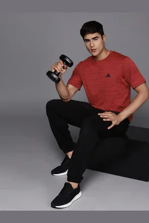 adidas Men Aeroready Training Essesntial Stretch T-shirt