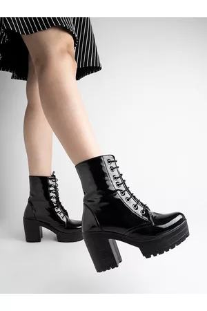 Shoetopia Women Block Heeled Chunky Boots