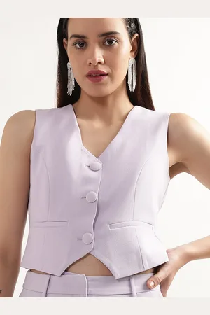 CENTRESTAGE V-Neck Shirt Style Crop Top