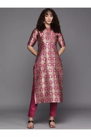 Inddus Women Floral Kurta with Trousers