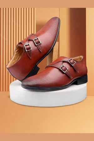 Kraasa Men Textured Formal Monk Shoes