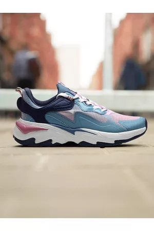 red tape sports shoes women