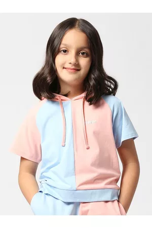 Pepe Jeans Girls Colourblocked Hooded Raglan Sleeves T-shirt