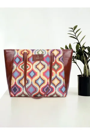 THE CLOWNFISH Valentine Geometric Printed Structured Tote Bag