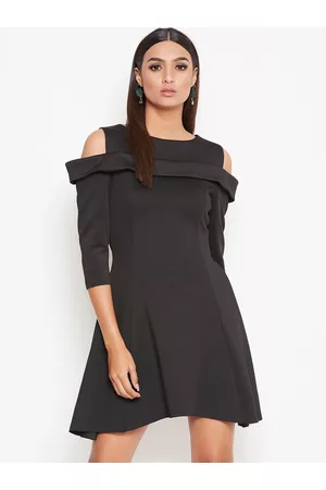 La Zoire Women Black Solid Fit and Flare Dress