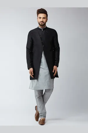 SOJANYA Men Grey & Black Self-Design Sherwani Set
