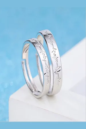 University Set Of 2 Silver-Plated Heartbeat Adjustable Couple Finger Ring
