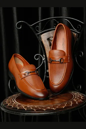 MUTAQINOTI Men Tan Woven Design Patent Leather Horsebit Loafers