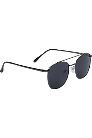 Peter Jones Eyewear Unisex Black Lens & Black Polarised Aviator Sunglasses PO730B-Black