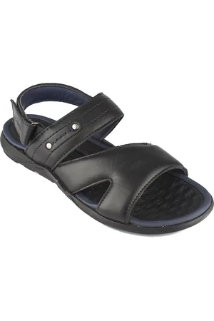 26% OFF on RED CHIEF Men Brown Sports Sandals on Flipkart | PaisaWapas.com