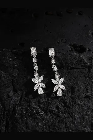 HOT AND BOLD Silver-Plated Floral Drop Earrings