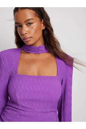 NA-KD Women Purple Solid Square Neck Bodycon Mini Dress