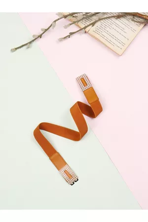 Berrylush Women PU Stretchable Belt With Interlock