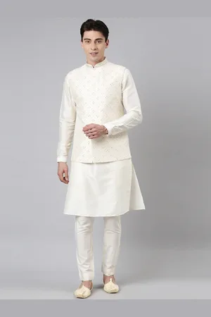 TheEthnic.Co Mandarin Collar Regular Kurta With Pyjamas & Nehru Jacket