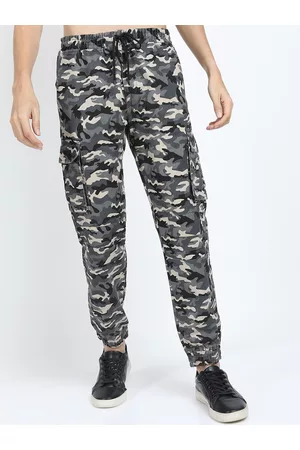 Ketch Men Grey & Beige Camouflage Printed Cargo Joggers