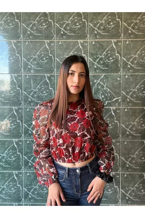 Sassafras Women Gorgeous Red Floral Cropped Top