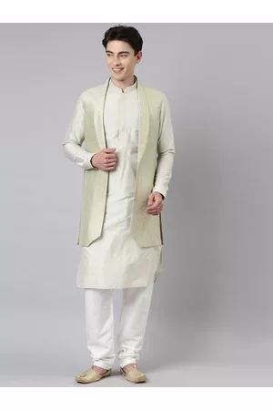 TheEthnic.Co Mandarin Collar Kurta with Churidar with Woven Design Jacket