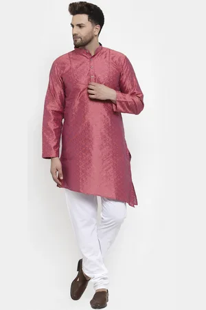 KLOTTHE Men Self Design Kurta with Churidar Pyjamas
