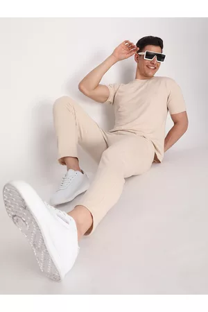 CHKOKKO Men Beige Solid T-shirt & Trousers