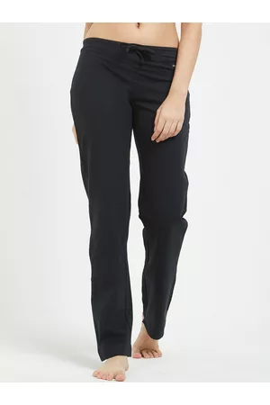 Fruit Of The Loom Women Loungewear - Women Black Solid Lounge Pants FKPS01-A1S2