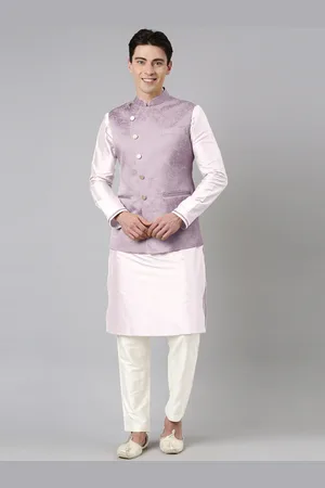 TheEthnic.Co Mandarin Collar Straight Kurta with Pyjamas & Nehru Jacket
