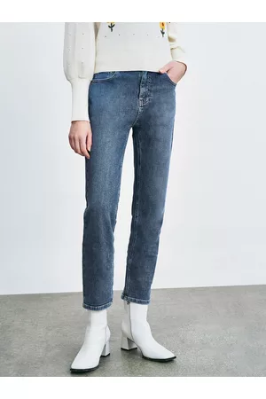 Urban Revivo Women Straight Fit High-Rise Stretchable Jeans