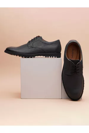 Ruosh Men Textured Leather Derbys