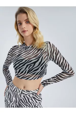 Urban Revivo Striped Crop Top