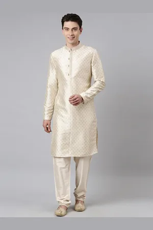 TheEthnic.Co Floral Printed Mandarin Collar Kurta With Pyjamas