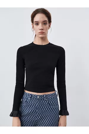 Urban Revivo Ruffles Cotton Knitted Crop Top