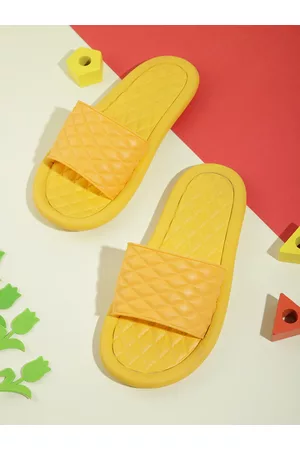 Kook N Keech Women Quilted Sliders